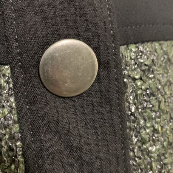 Cabi #3036 Mixed Media Black Green Metallic Snap Front Jacket Size Medium - Picture 3 of 17